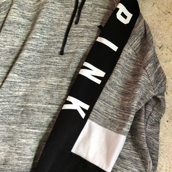 VS PINK GREY PULLOVER - Picture 3 of 3